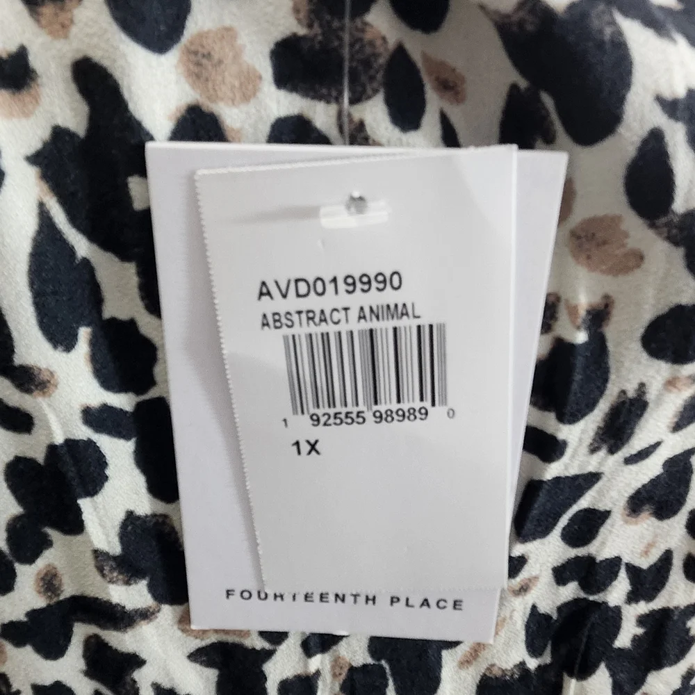 Leopard Print Wrap Dress - Picture 7 of 7